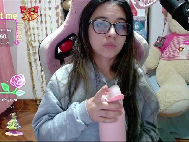  Maggie-Fox chat room