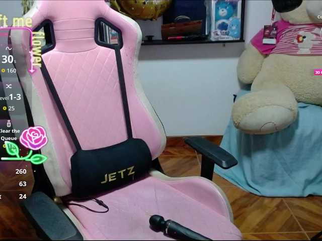Maggie-Fox webcam bongacams model stream image