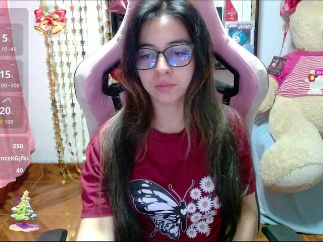 Maggie-Fox webcam bongacams model stream image