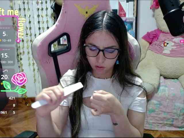 Maggie-Fox webcam