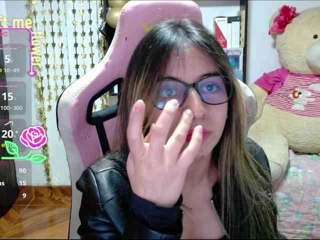 Maggie-Fox webcam