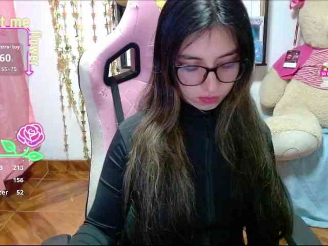 Maggie-Fox webcam