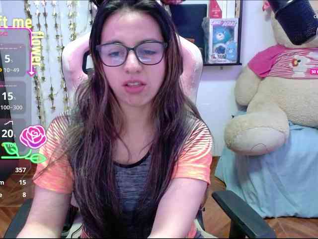 Maggie-Fox webcam