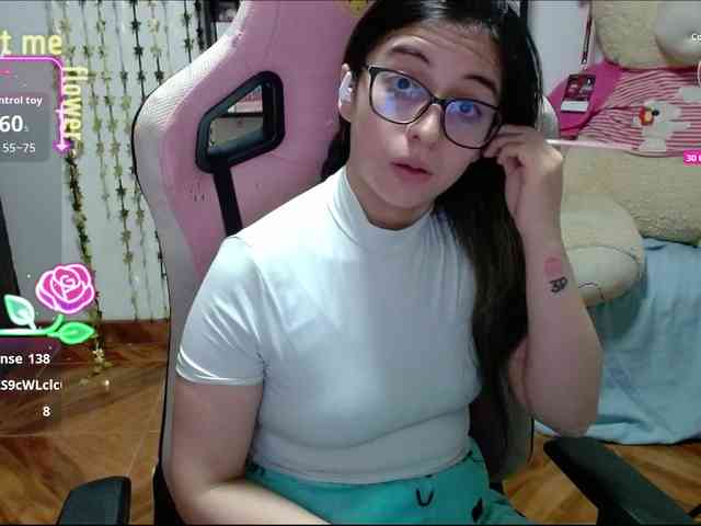 Maggie-Fox webcam