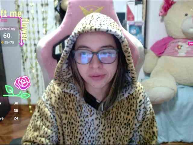Maggie-Fox webcam