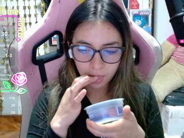 Maggie-Fox webcam