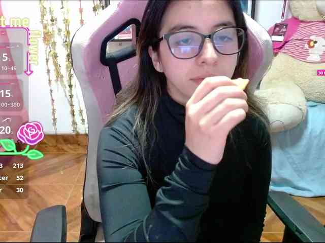 Maggie-Fox webcam
