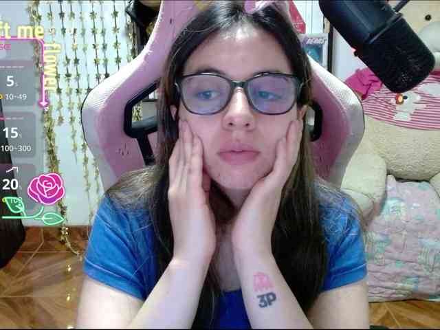 Maggie-Fox webcam