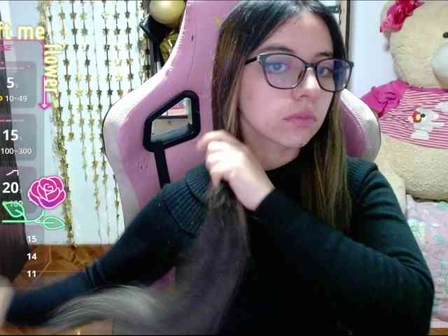 Maggie-Fox webcam