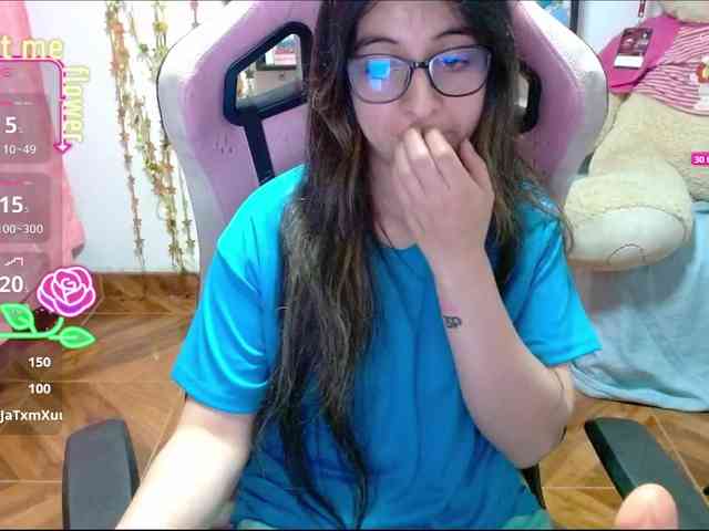 Maggie-Fox webcam