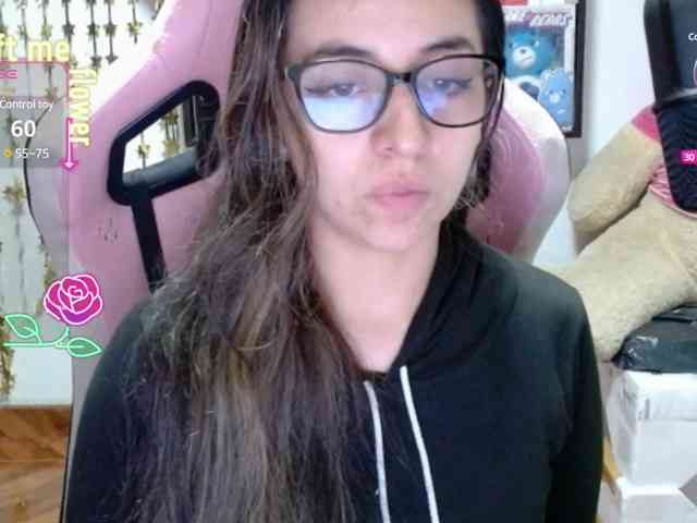 Maggie-Fox webcam