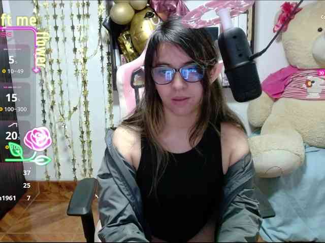 Maggie-Fox webcam