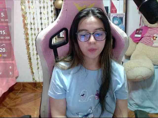 Maggie-Fox webcam