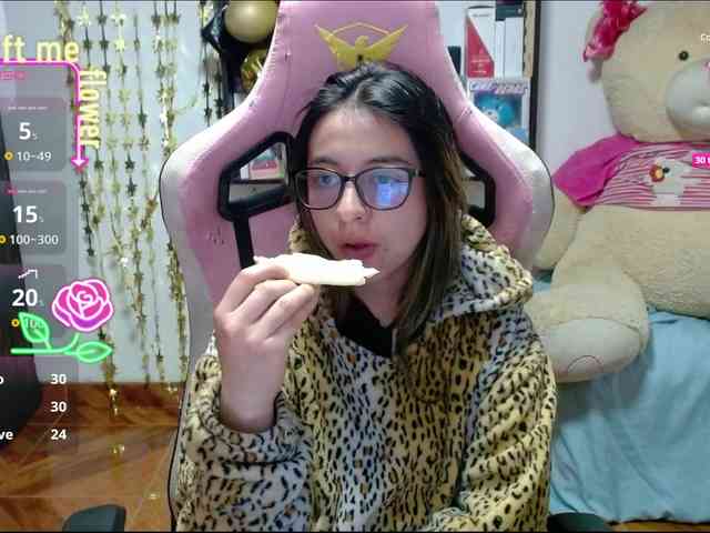 Maggie-Fox webcam