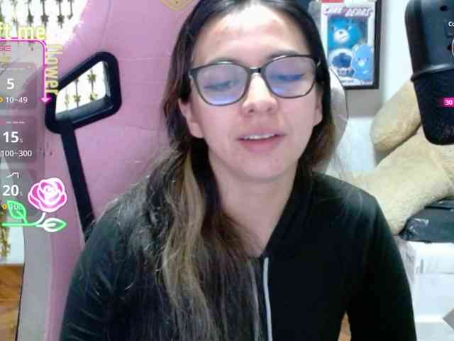 Maggie-Fox webcam