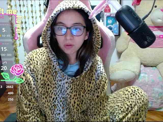 Maggie-Fox webcam