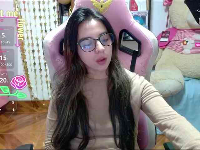 Maggie-Fox webcam