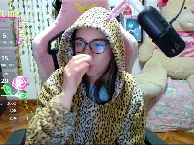 Maggie-Fox webcam