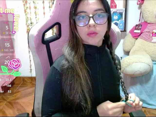 Maggie-Fox webcam