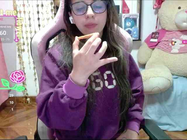 Maggie-Fox webcam