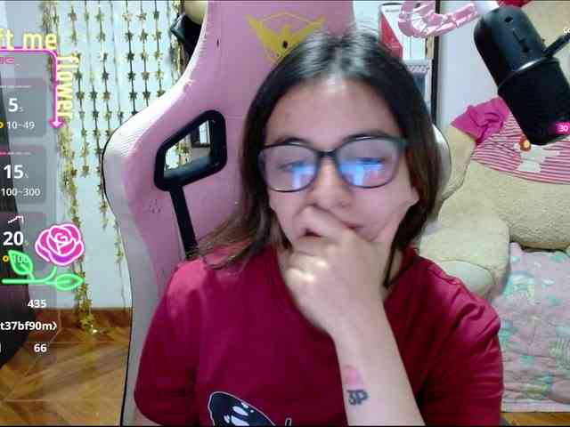 Maggie-Fox webcam