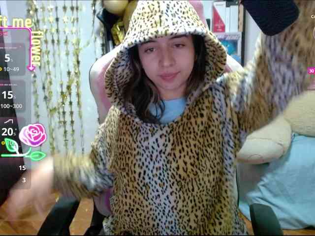 Maggie-Fox webcam