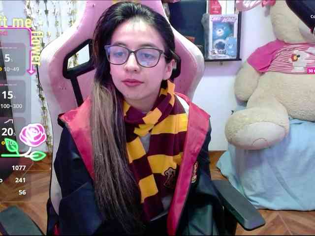 Maggie-Fox webcam