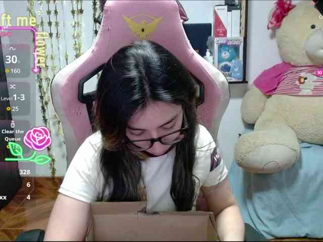 Maggie-Fox webcam