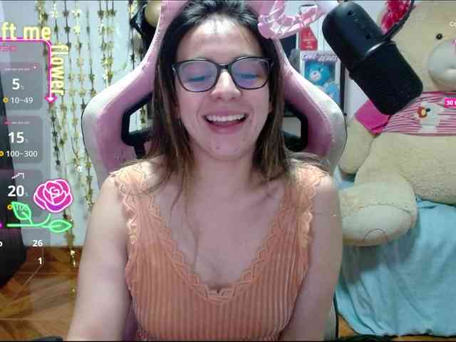 Maggie-Fox webcam