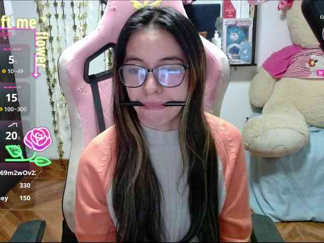 Maggie-Fox webcam