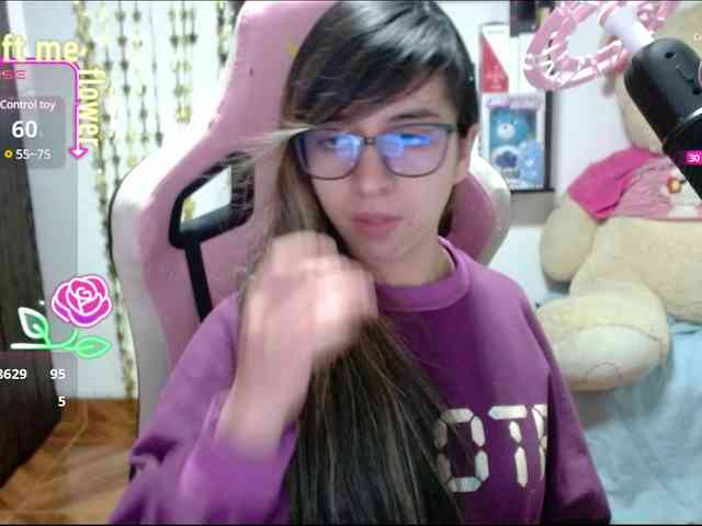 Maggie-Fox webcam