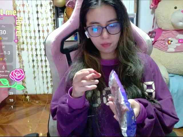 Maggie-Fox webcam