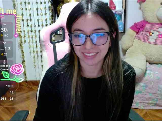 Maggie-Fox webcam