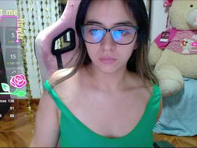 Maggie-Fox webcam