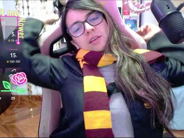 Maggie-Fox webcam