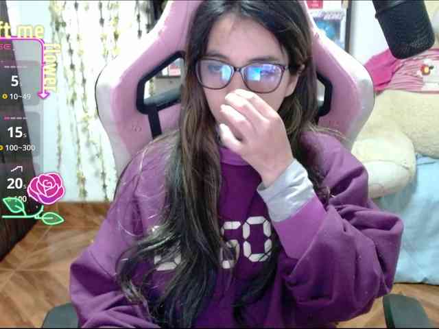 Maggie-Fox webcam