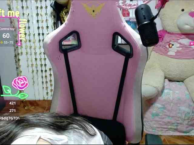 Maggie-Fox webcam