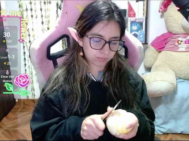 Maggie-Fox webcam