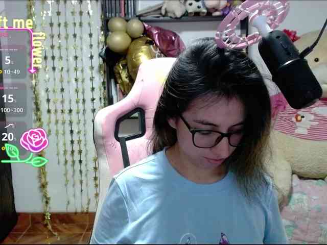Maggie-Fox webcam