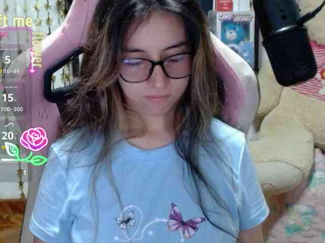 Maggie-Fox webcam