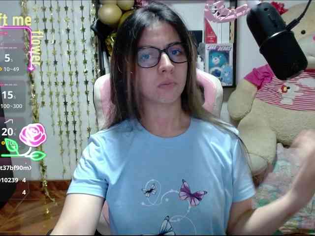 Maggie-Fox webcam