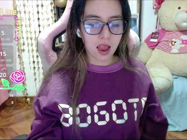 Maggie-Fox webcam