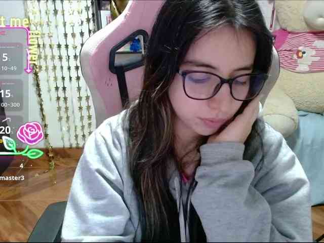 Maggie-Fox webcam