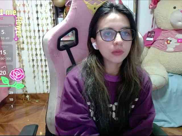 Maggie-Fox webcam
