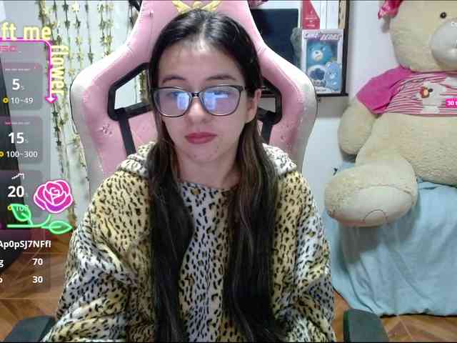 Maggie-Fox webcam