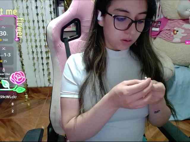Maggie-Fox webcam