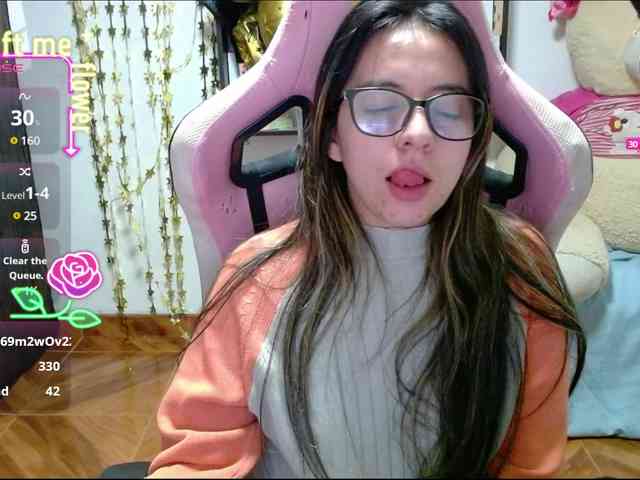 Maggie-Fox webcam