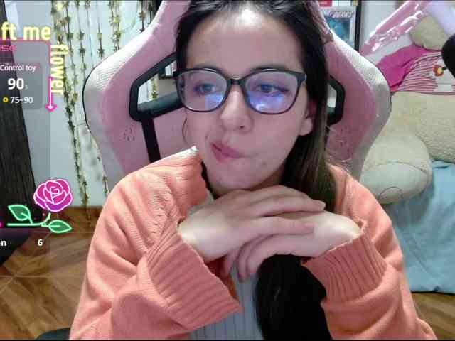 Maggie-Fox webcam