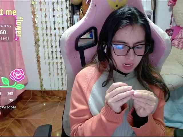 Maggie-Fox webcam