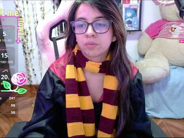 Maggie-Fox webcam
